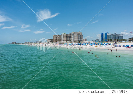 beach scenes near pier 60 clearwater florida 129259981