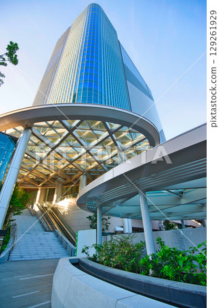 Tokyo Large-scale redevelopment: Takanawa Gateway City 129261929