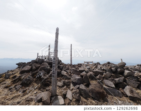 April's Kurumayama/Kirigamine (Suwa City, Nagano Prefecture) 129262698