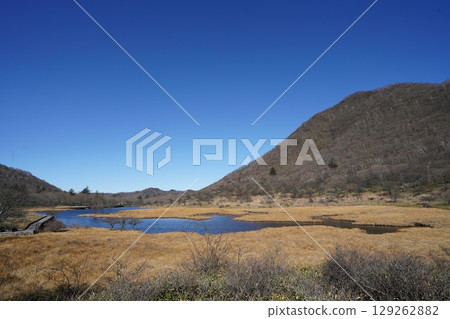 11月的角萬渕瀑布（群馬縣前橋市） 129262882