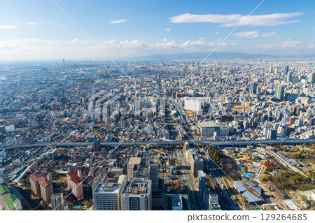 大阪城市景觀：阿倍野 Harukas，從 Harukas 300 眺望 129264685