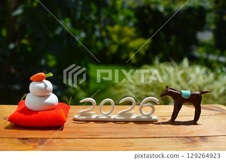 紙黏土馬和火神餅新年材料 129264923