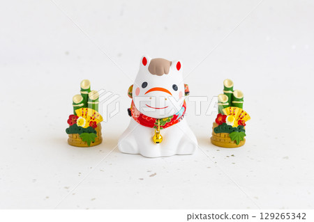 2026 Year of the Horse Cute New Year's Card Material Japanese New Year 129265342