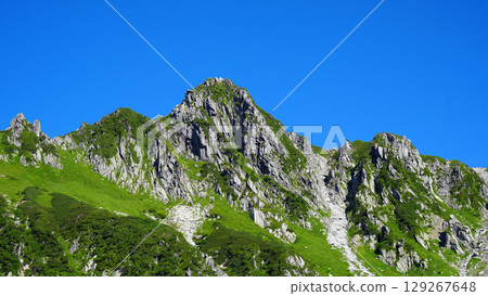 從千疊敷冰鬥眺望的寶劍山、木曾駒山 129267648