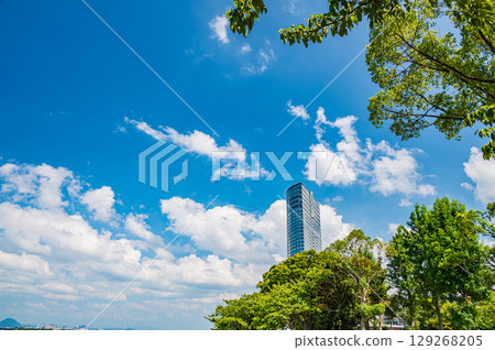 滋賀縣大津市琵琶湖畔的高層飯店 滋賀縣大津市琵琶湖畔的高層飯店 129268205
