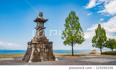 滋賀縣大津市琵琶湖渚公園、石葉夜燈 129268206