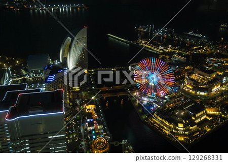 和心愛的人一起欣賞橫濱港未來夜景 129268331