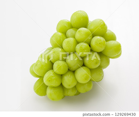 Shine Muscat from Okayama Prefecture 129269430