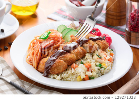 Cafe-style Turkish rice, Neapolitan and pork cutlet Western-style plate 129271328