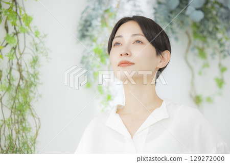 Refreshing women Refreshing women 129272000