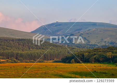 八嶽山脈霧峰高原的車山 129273569