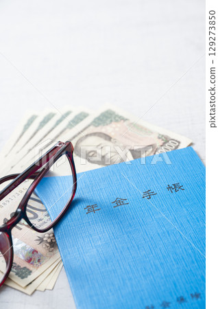 小型退休金的形象 129273850