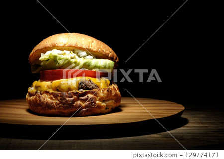 切達起司漢堡 切達起司漢堡 129274171