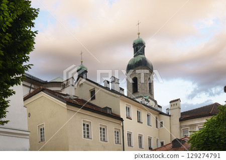 historic center of Innsbruck, Austria 129274791