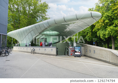 Innsbruck Old Town Station 129274794