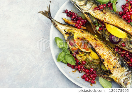 Fried mackerel, baked fish. 129278995