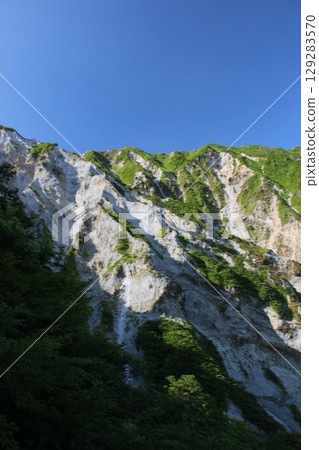 Mt. Daisen! Tottori Prefecture's "100 Famous Mountains of Japan" Hoki-Daisen Ridge Trail - Beginners 129283570