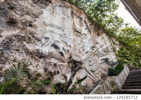 garuda wisnu kencana cultural park 129285712