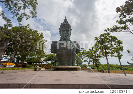 garuda wisnu kencana cultural park 129285714