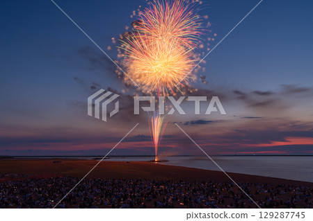 新潟縣:祇園柏崎祭海上煙火大會 新潟縣:祇園柏崎祭海上煙火大會 129287745