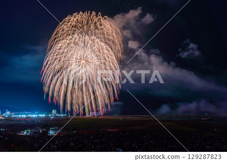 Niigata Prefecture: Gion Kashiwazaki Festival Sea Fireworks Display Niigata Prefecture: Gion Kashiwazaki Festival Sea Fireworks Display 129287823