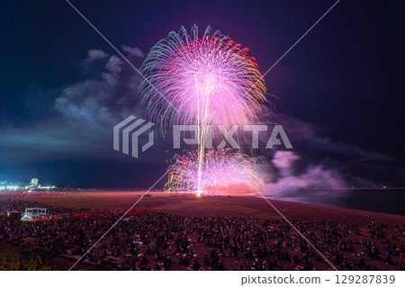 新潟縣:祇園柏崎祭海上煙火大會 新潟縣:祇園柏崎祭海上煙火大會 129287839