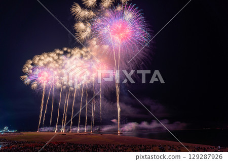 新潟縣:祇園柏崎祭海上煙火大會 新潟縣:祇園柏崎祭海上煙火大會 129287926