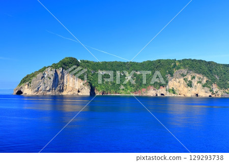 【島根縣】隱岐島（道後）岬角的爆炸火山口 129293738