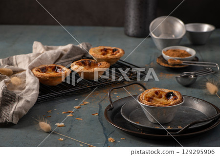 Pastel de Nata 129295906