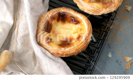 Pastel de Nata 129295909