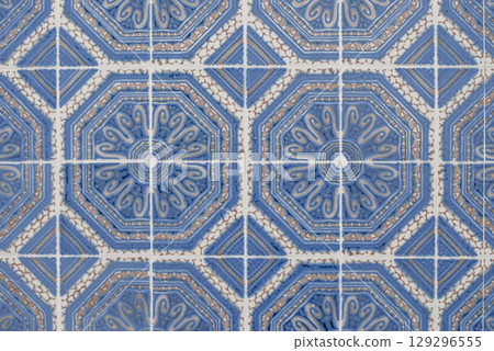 Portuguese glazed tiles 087 Portuguese glazed tiles 087 129296555