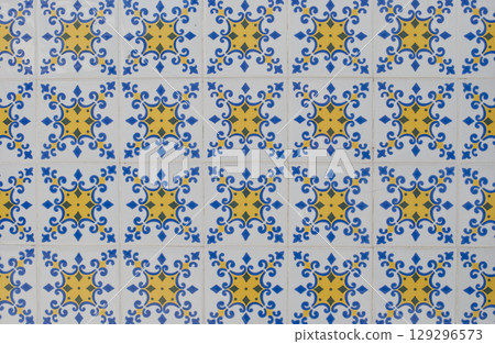 Portuguese glazed tiles 106 Portuguese glazed tiles 106 129296573