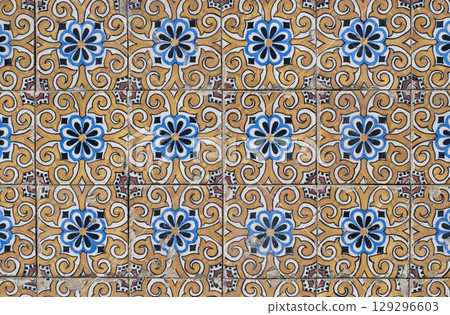 Portuguese glazed tiles 134 Portuguese glazed tiles 134 129296603