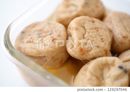 Bite-sized boiled ganmo - plump, juicy, and delicious 129297046