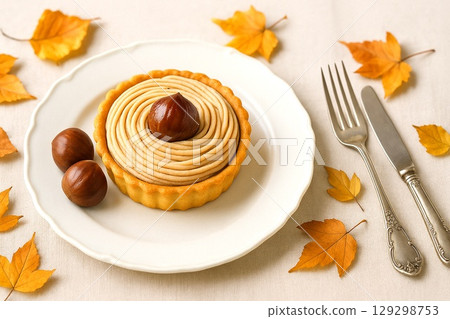 Enjoy the taste of autumn with chestnut sweets and seasonal ingredients. A warm and cozy image set. Enjoy the taste of autumn with chestnut sweets and seasonal ingredients. A warm and cozy image set. 129298753