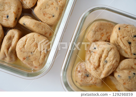 Bite-sized boiled ganmo - plump, juicy, and delicious 129298859