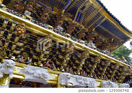 [Tochigi] The Gate of Nikko Toshogu Shrine: Feel the Weight of History 129300748