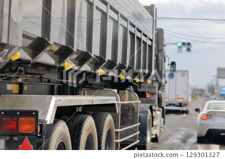 拖車轉儲圖像 拖車轉儲圖像 129301327