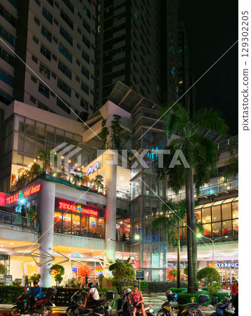 The dynamic Philippines - Evening view of bustling Manila (Malate Ermita) Cityscape (May 2025) 129302205