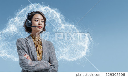 一位日本女性正在雲端環境工作 一位日本女性正在雲端環境工作 129302606