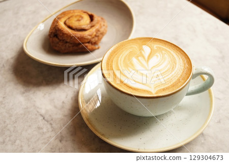 Cafe au Lait and Cinnamon Rolls - Full Version 129304673