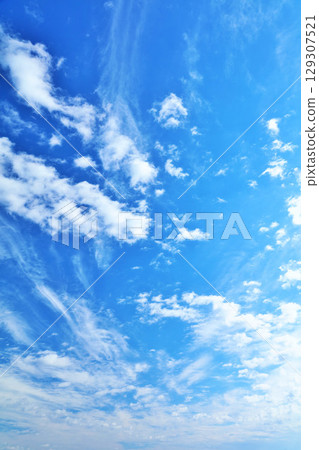 秋天天空和雲彩 秋天天空和雲彩 129307521