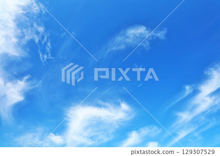 秋天天空和雲彩 129307529