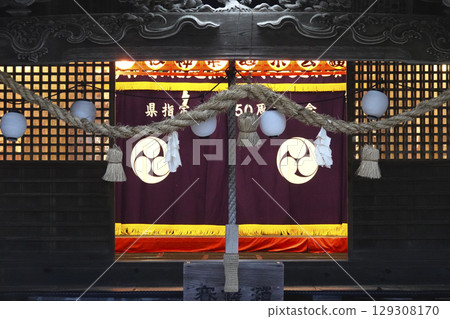 石見神樂(夜神樂) 神社參拜會場 能舞 神簾 石見神樂(夜神樂) 神社參拜會場 能舞 神簾 129308170