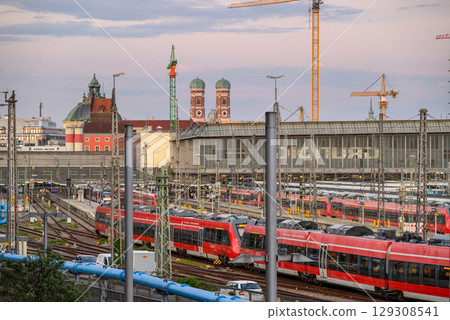 Trains at Munchen Hauptbahnhof Central Railway Station, main railway station in the city of Munich, Germany Trains at Munchen Hauptbahnhof Central Railway Station, main railway station in the city of Munich, Germany 129308541