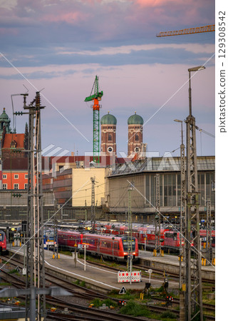 Trains at Munchen Hauptbahnhof Central Railway Station, main railway station in the city of Munich, Germany 129308542