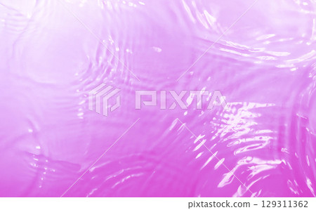 粉紅色水面：漣漪重疊 129311362
