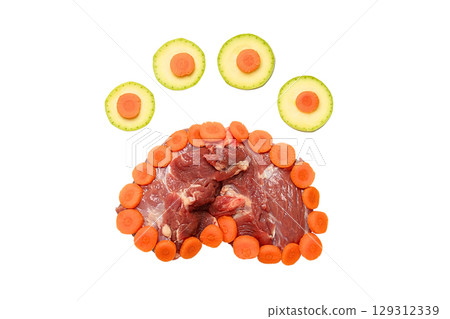 Paw-shaped arrangement of meat and veggies, isolated on white, PNG Paw-shaped arrangement of meat and veggies, isolated on white, PNG 129312339