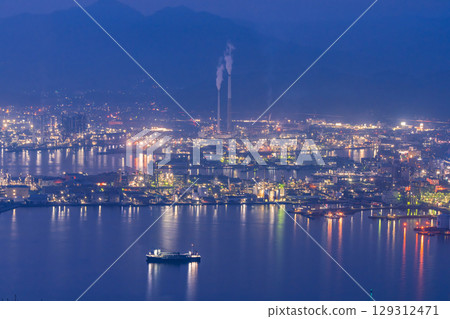 山口縣周南工業區及工廠夜景 129312471