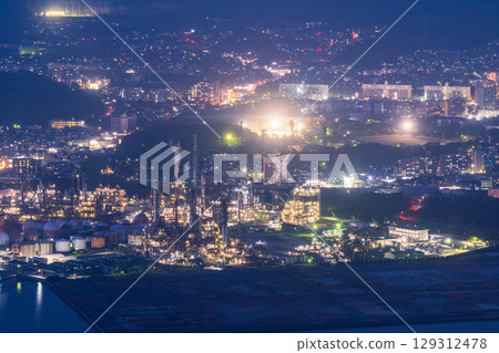 山口縣周南工業區及工廠夜景 山口縣周南工業區及工廠夜景 129312478